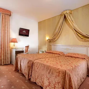 Otel Ambassador Tre Rose, Venedik