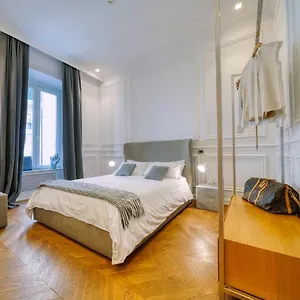 ** Affittacamere Via Chiodo Luxury Italia