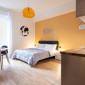 Delle Erbe By , Bologna Italië
